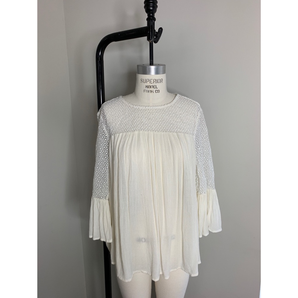 Cream Crochet Lace Ruffle Blouse